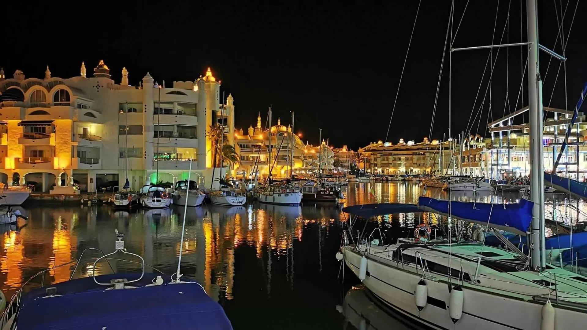 Laderas Beach Benalmadena Costa